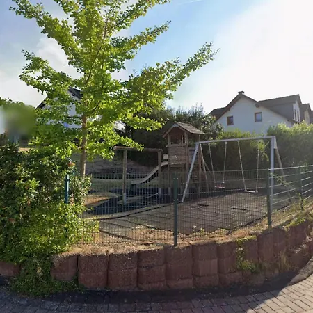 Modernes Mit Wallbox Und Parkplatz Naehe Koblenz Daire